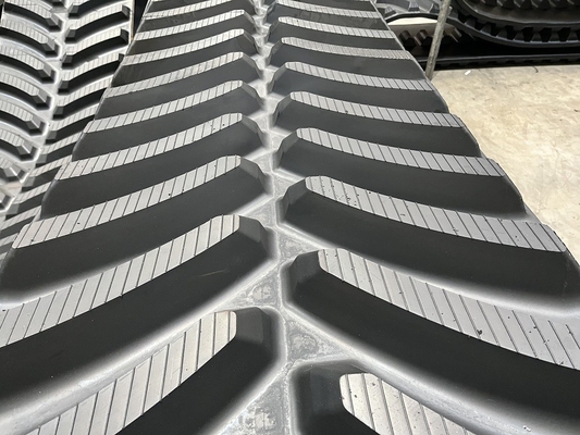 Challenger MT800 Mt865c Tractor Rubber Tracks 30&quot; en 36&quot; breed