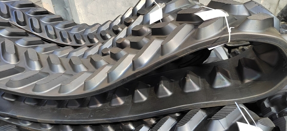 Rubberen rupsband 300x127x32 Rubber Track Past voor Kubota M5091 Power Crawler