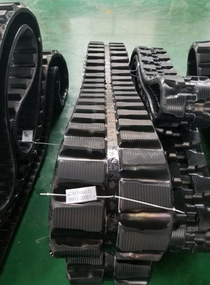 450x71x86 308BSR Graafmachine Rubber Track Totaal Lengte 71x86 6106mm