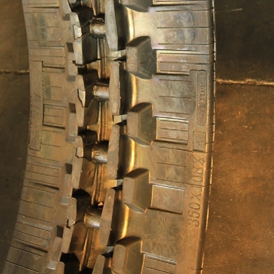 Rubber Crawler 350*109*41 Z15 SK032 PT4000 Graafmachine Rubber Track