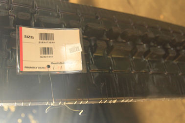 250mm de Rubbersporen van het Breedtegraafwerktuig voor Minigraafwerktuig Takeuchi TB23