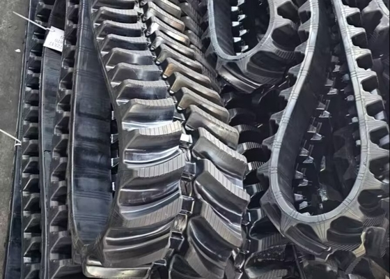 Rubberen spoor H280X72X47 met 40 mm hoog patroon voor de rangschikkingsmachine of de grasmaaier