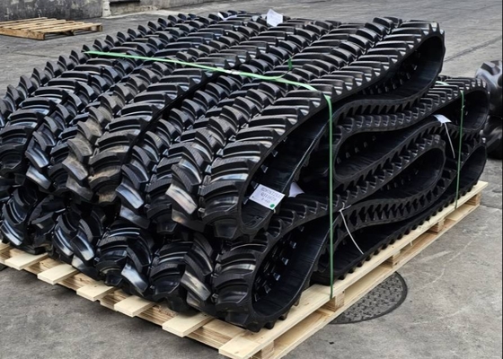 Rubberen spoor H280X72X47 met 40 mm hoog patroon voor de rangschikkingsmachine of de grasmaaier