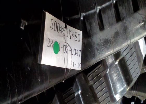 80 verbindingen 300mm Breedtegraafwerktuig Jointless Rubber Tracks Continuous