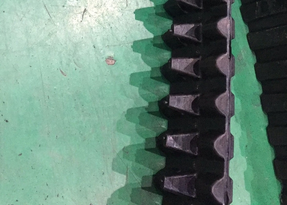 75mm Breed Rubberspoor 68 van de Vezel klein sneeuwscooter Verbindingen